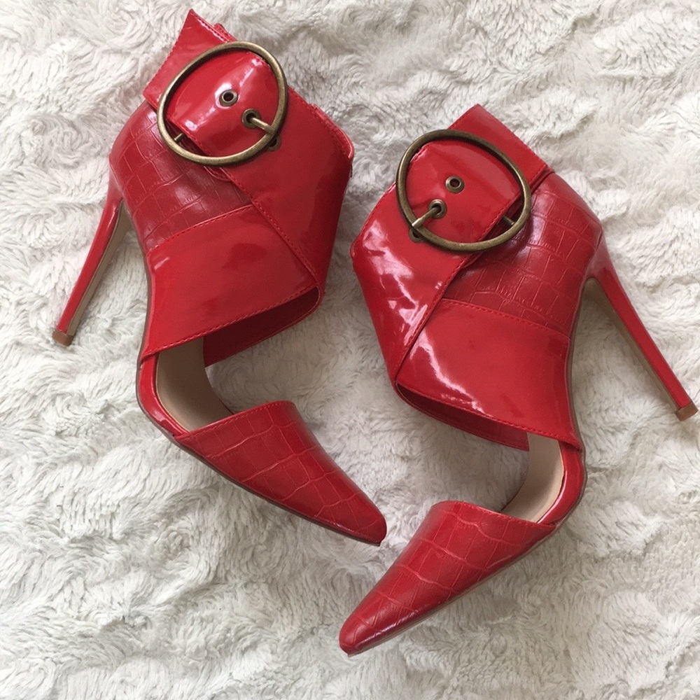 Izabella Rue  Stilettos
